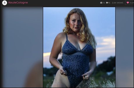 asian pussy onlyfans adult gallery