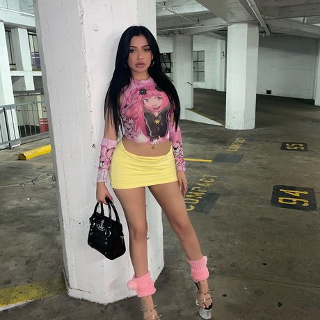 Yahaira Yumi nude star gallery