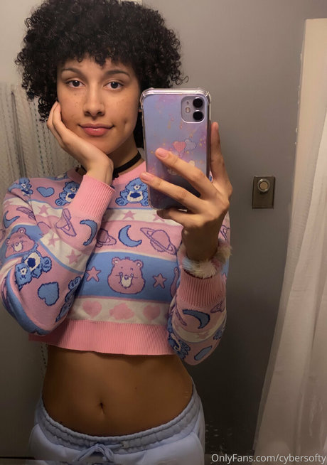 Cybersofty model xxx pics