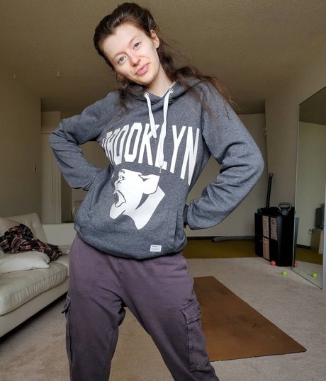 asian influencer onlyfans adult pic