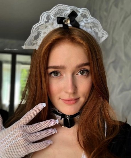 hairy legs onlyfans adult image