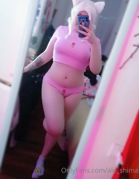 ale shima model porn photo