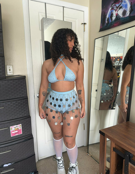 hairy legs onlyfans free naked image