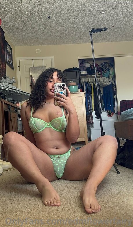 EDMFlowerFairy pornstar pictures