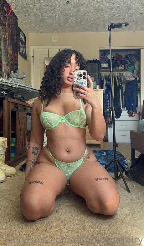 EDMFlowerFairy pornstar nude pictures