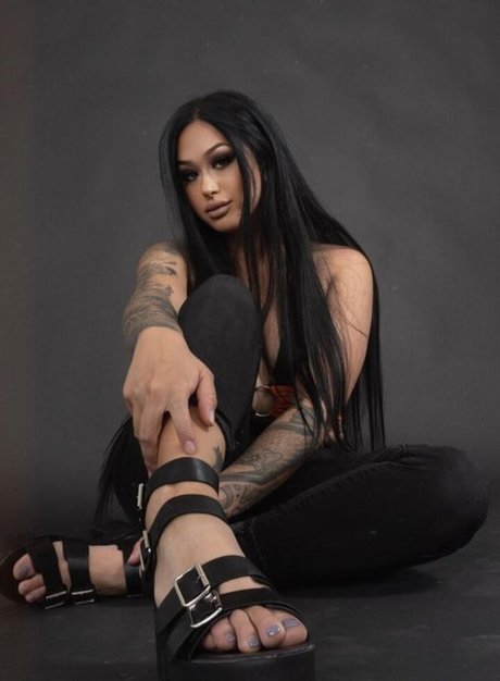 Shawnee xxx star image