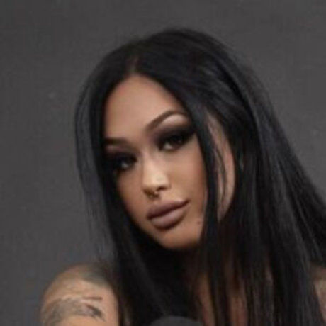 Shawnee sexy model photos