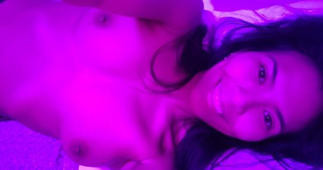 jadakai pretty actress images