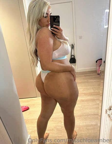Misschloeamber adult model gallery
