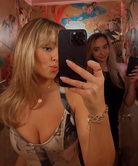 Jemma Donovan pornstar top image