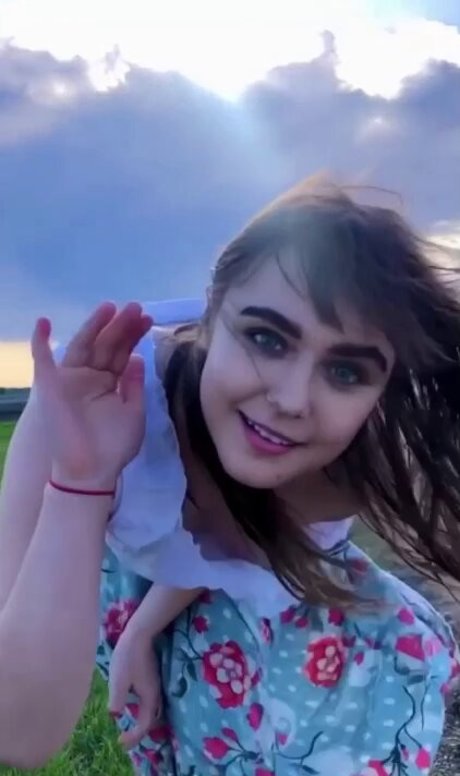 Charlotte Winslow pretty pornstar pictures