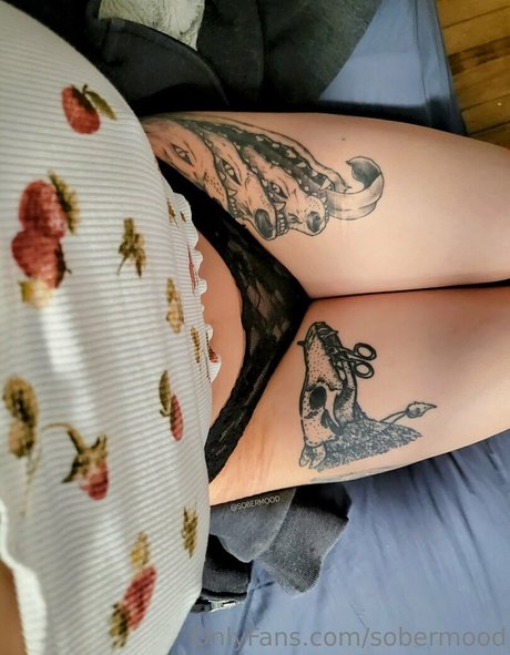 sobermood pornstar naked gallery