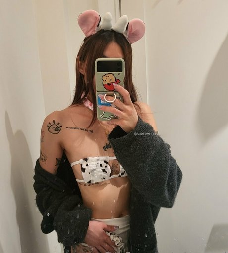 sobermood adult model pictures