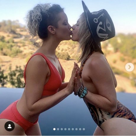 Thea Ulrich pornstar xxx archive