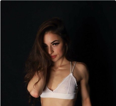 asian influencer onlyfans hot nude images