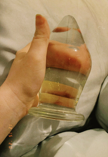 emma dwyer sexy actress image