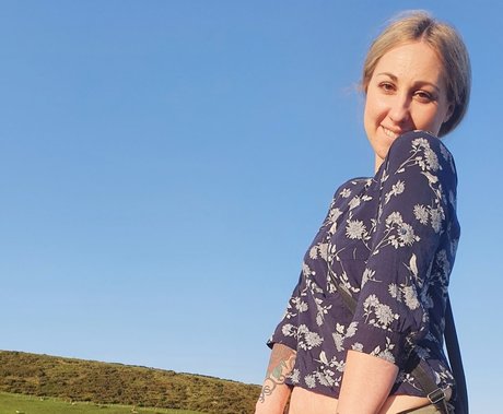 Anunna Healing sex model picture