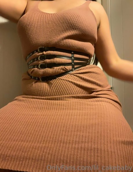 lil cakebaby nudes star picture