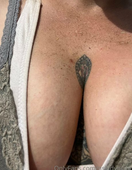 qsladygiant pornstar best photo