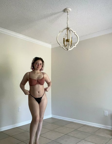 aurorabrookefree top star images