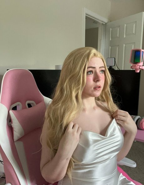 aurorabrookefree pornographic model pictures