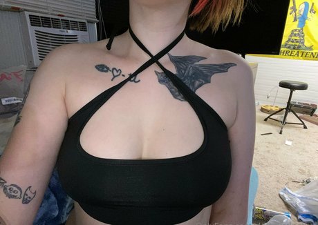 ddisgustingtxre pornstar nude img