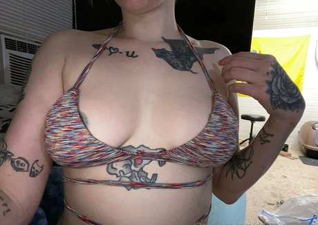 ddisgustingtxre nice star img