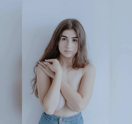 Xlovr high quality model img