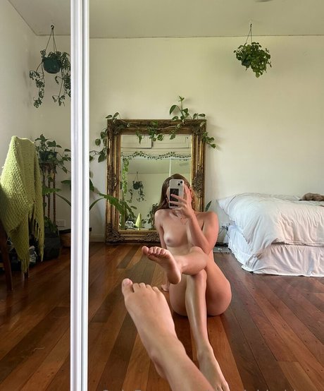 Blondebhabie top actress picture