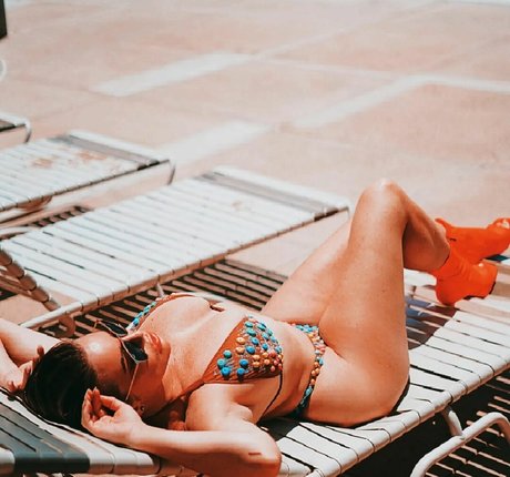 Nina Sttar free actress img