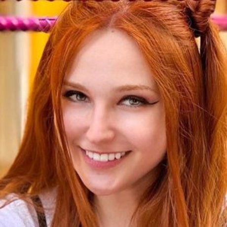 Claudia Andriolo art star pics