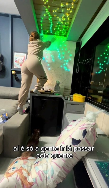 athletic milf onlyfans nudes image