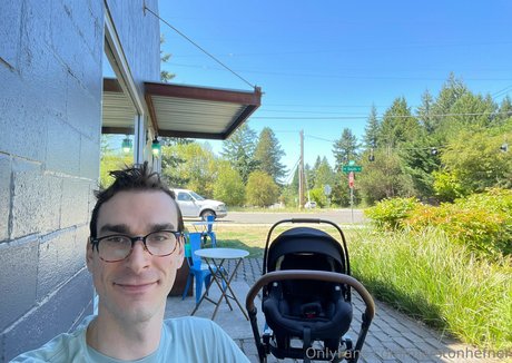 marstonhefner star free pic