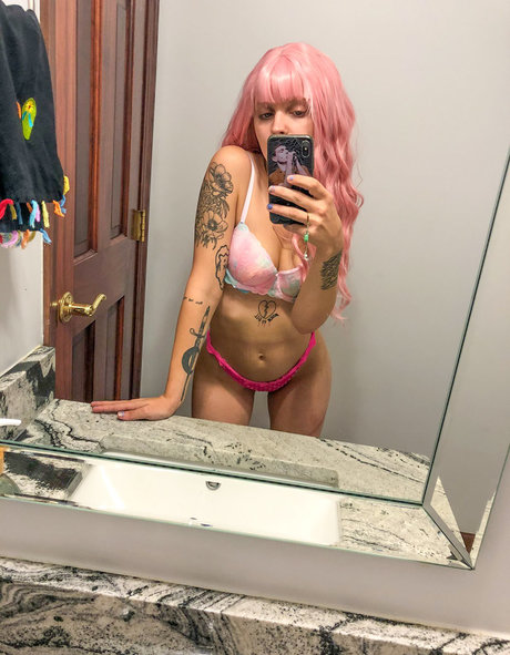 Bonnie Grace adult actress archive