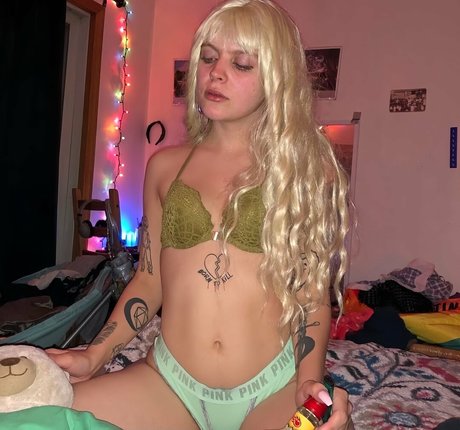 Bonnie Grace pornstar top img