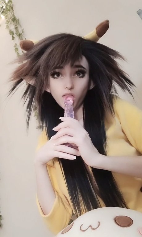 Sleepystrawbaby perfect star photo