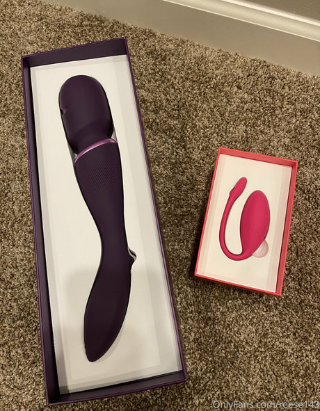 stepsister onlyfans art naked images