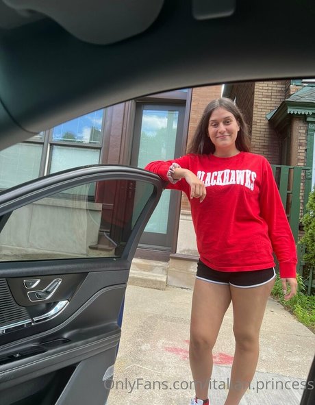 italian princess naked model pictures