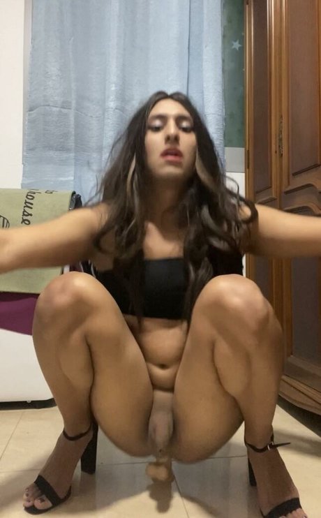 Natalia Valera sexy model gallery