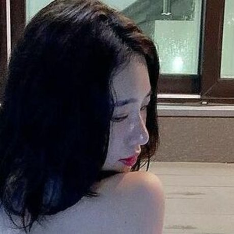 Bitanara pornographic model image