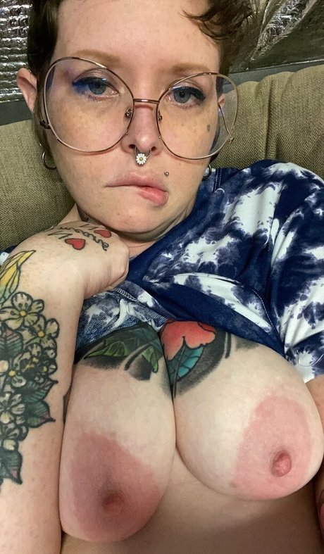 trashpanda4lyfeyo star sexy gallery