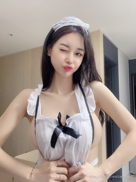 facial onlyfans erotic images