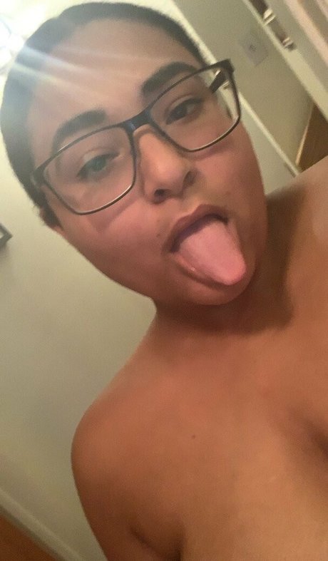 didilenox adult actress pictures