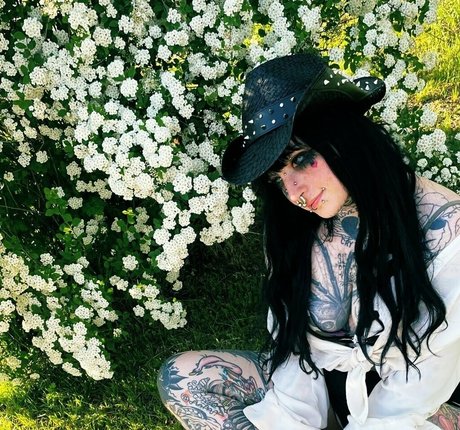 spookisideshow adult star gallery