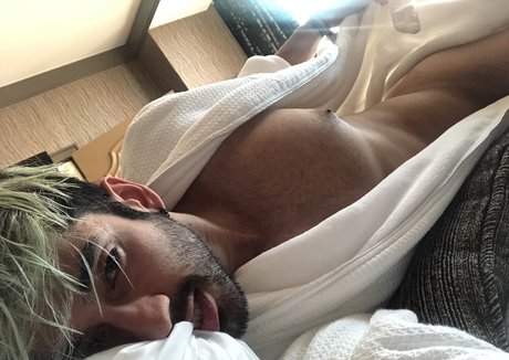 kawaiibrocosplay star naked galleries