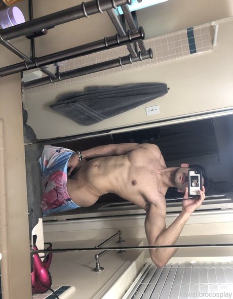 kawaiibrocosplay best actress pic