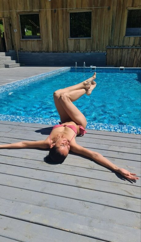 yladoyla perfect actress archive