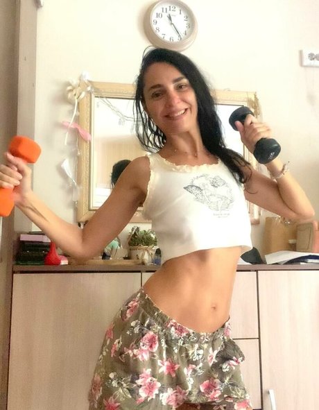 yladoyla high quality pornstar pics