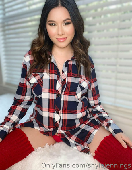 shylajennings actress photo