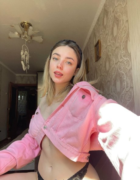 tall onlyfans hot image